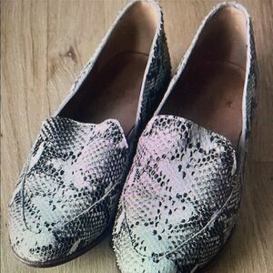Snakeskin Patterned Women's Loafers